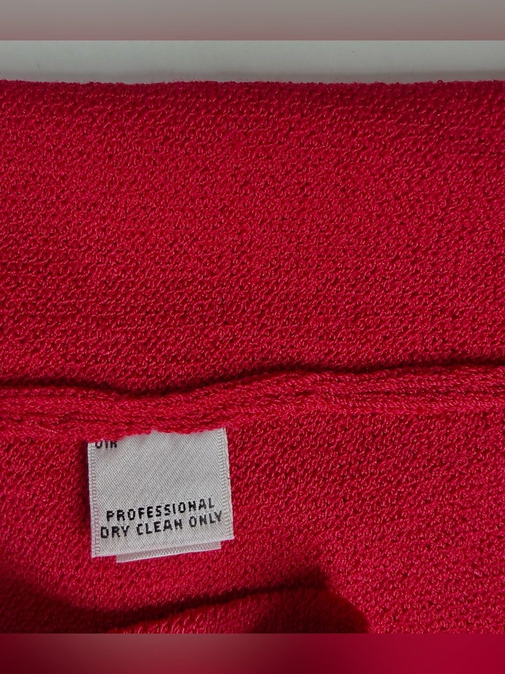ST. JOHN Sport Santana Knit Red Shell Size Small Scoop Neck Sleeveless Tank - Picture 10 of 14